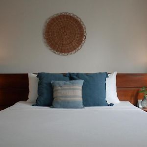 Habitación Estándar con Cama Queen